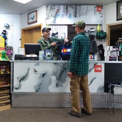 Ski & Snowboard Shops & Rentals in Frisco